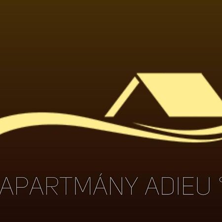 Apartmány Adieu 2 Třeboň Esterno foto