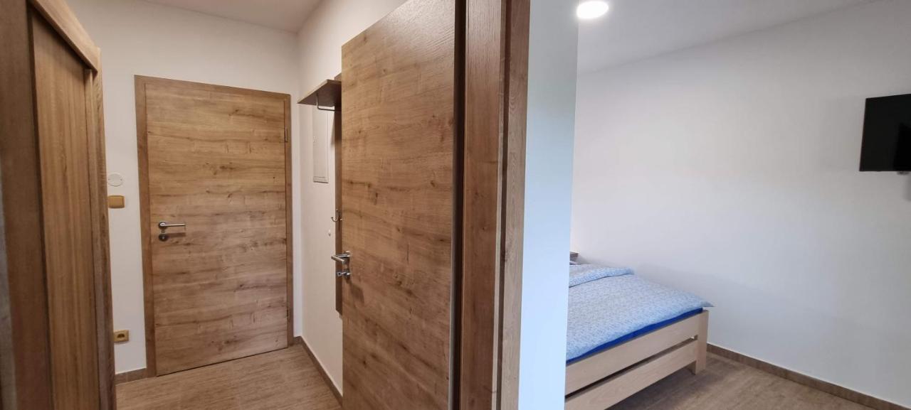 Apartmány Adieu 2 Třeboň Esterno foto