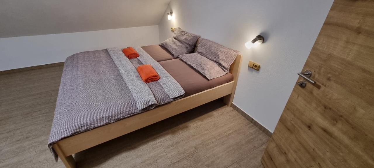 Apartmány Adieu 2 Třeboň Esterno foto