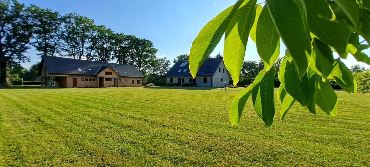Apartmány Adieu 2 Třeboň Esterno foto